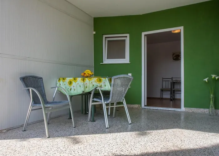 Apartmani Crikvenica 29894 - Lucica