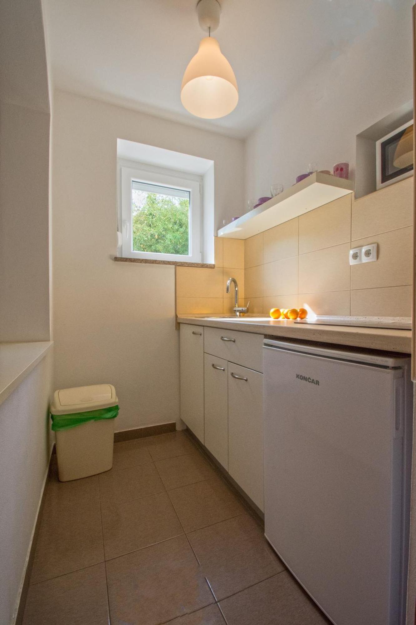 29894 - Lucica Appartement